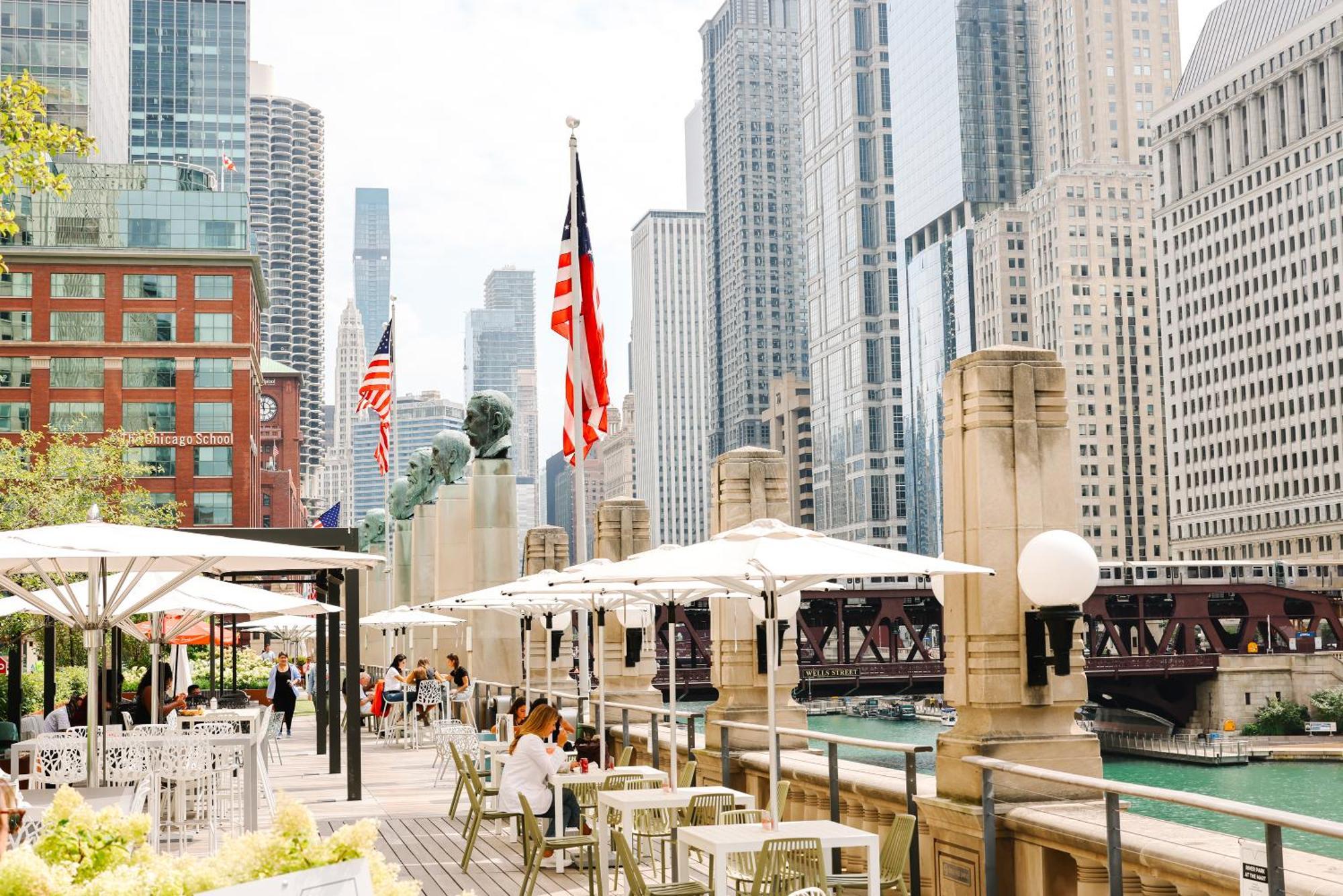 Voco Chicago Downtown - Riverwalk By Ihg Extérieur photo